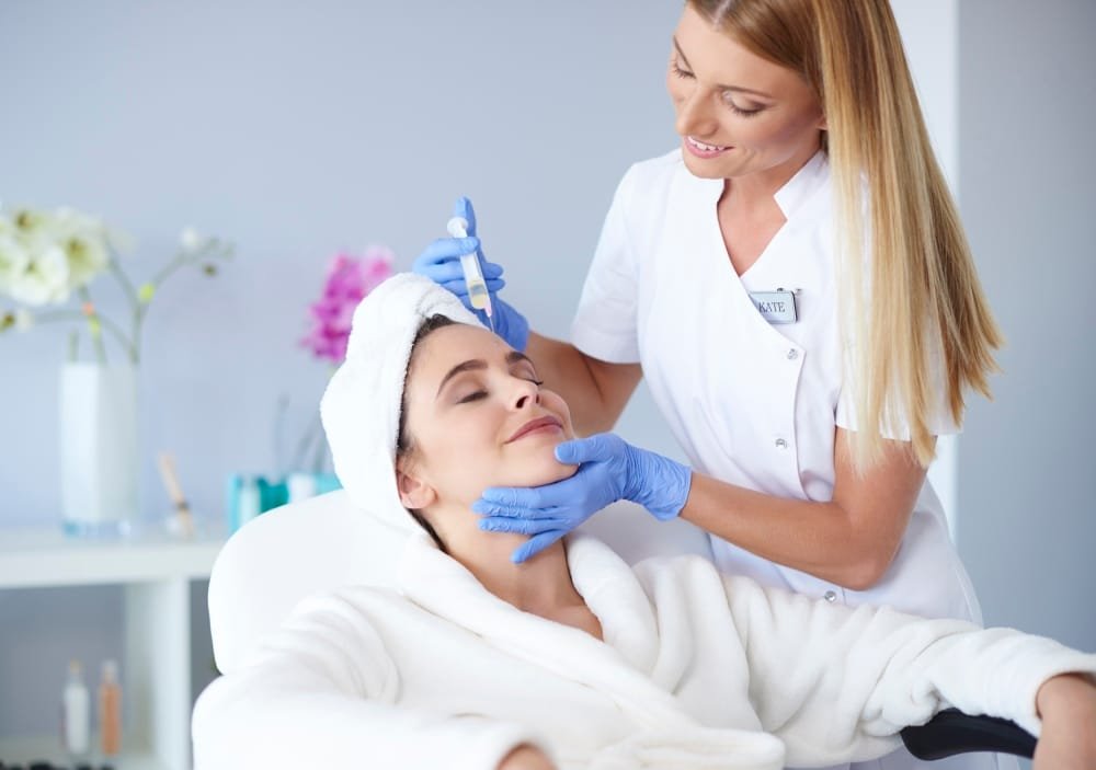 woman receiving botox injection