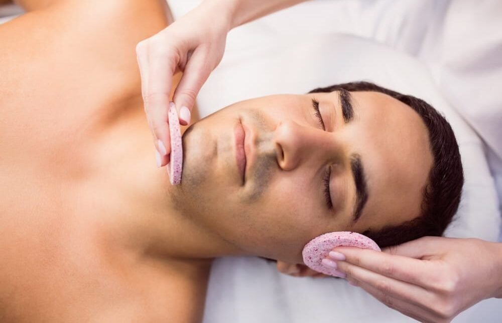 Lustre Facial for Effortless Brightening with Natural Ingredients