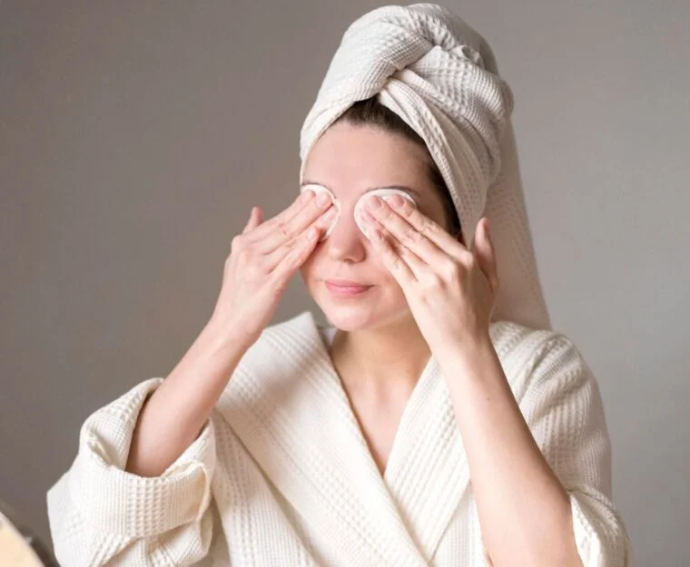 Eye care daily Routine