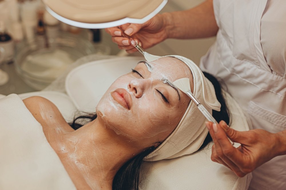 Krystal Clear Facial — Smooth, Even-Toned Perfection