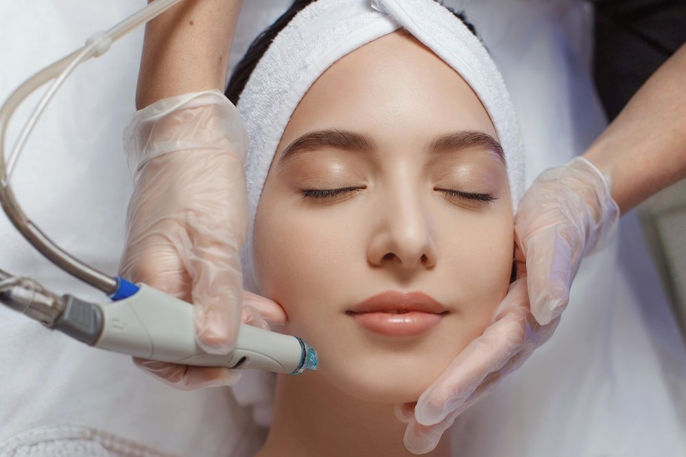 How to Treat Dehydrated Skin Caused by Air Conditioning